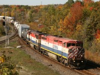 CN 148 rolls through Bayview behind BCOL 4623 and BCOL 4605 