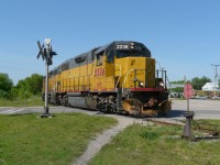 GEXR 584 crossing Alma St. in Guelph heading north to switch.