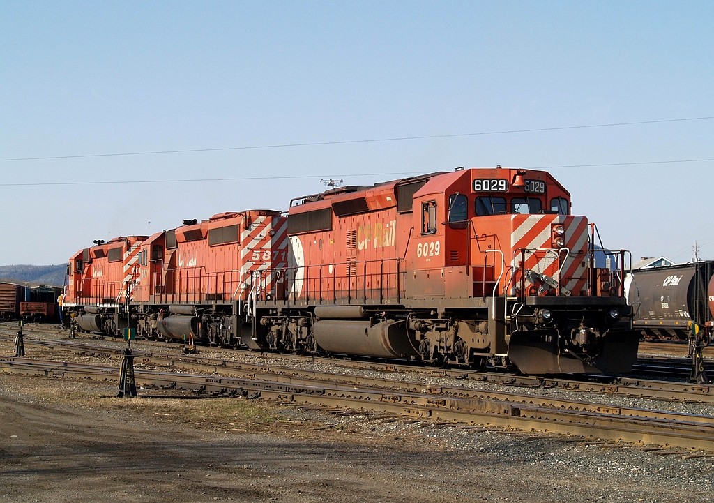 CP 6029 - CP 5871 - CP 6030, the power for CP 434 are backing down into \"E\" yard to start putting their train together.