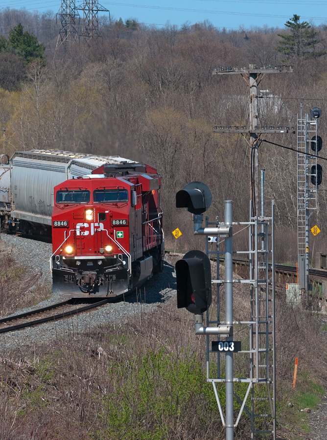 The crew of  train 246 is on their last leg of the trip into Hamilton before changing off crews and the train proceeding south to Welland and beyond.