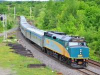 Rebuilt F40PH-3 6448 leads train #70 off the CN Dundas Sub enroute from Windsor-Toronto. Bayview Jct is where the Grimsby/Oakville/Dundas Subdivisons meet, forming a world-reknown railfanning hotspot. The next stop for train #70 is Aldershot, less than 5 mins away.