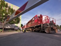 A different shot at Osler St. as 423 heads up the Mactier Sub..