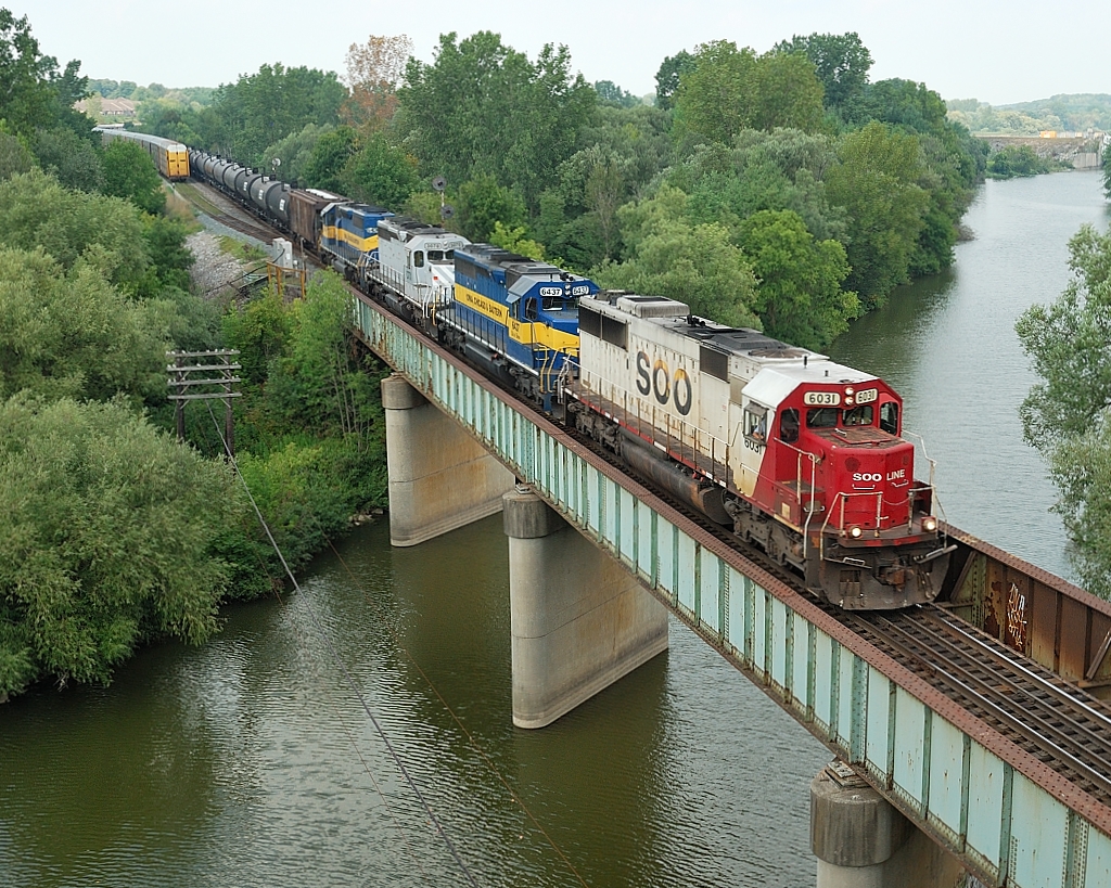 CP 643\'s colourful lashup pulls ethonal empties west to be reloaded.