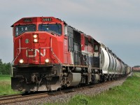 CN SD70I 5607 hauls 347 with BCOL SD40-2 767