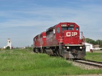 CP 5866 and CP 762 leave Redvers as P34 but running lite power back to Brandon after dropping 55 empties and 5 producer cars.