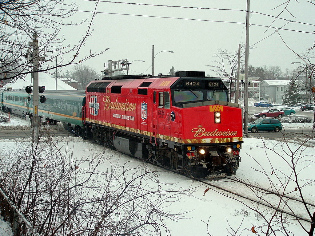VIA 620 departs Drummond.