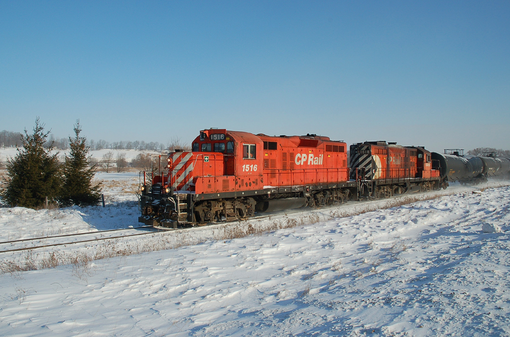 CP local heading towards Ingersoll with CP 1516 - CP 1618 and12 cars