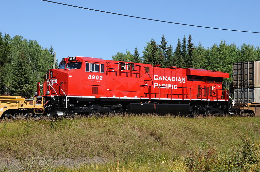 CP 8902 provides the ponies mid-train on 111-08 on its maiden voyage across the country.