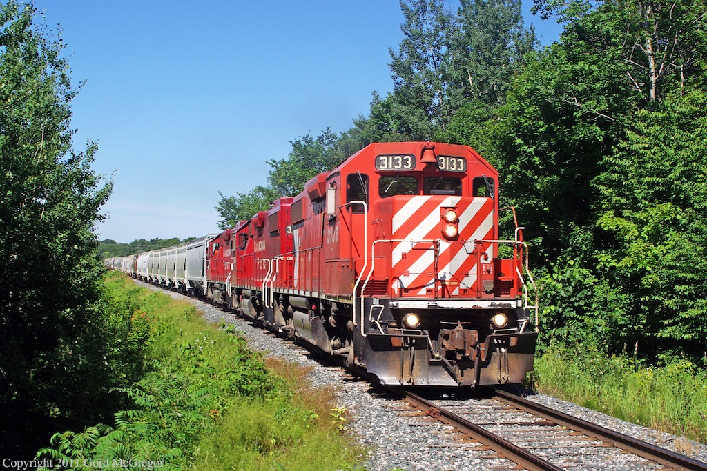 3133 has been in this consist since January fast becoming another Havelock Vet,seen leading T08 at Raglan.