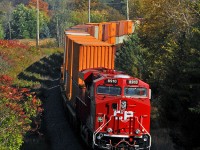 CP 8910 brings up the markers on CP 112 at Port Hope (CP 8915 leads). 1439hrs.