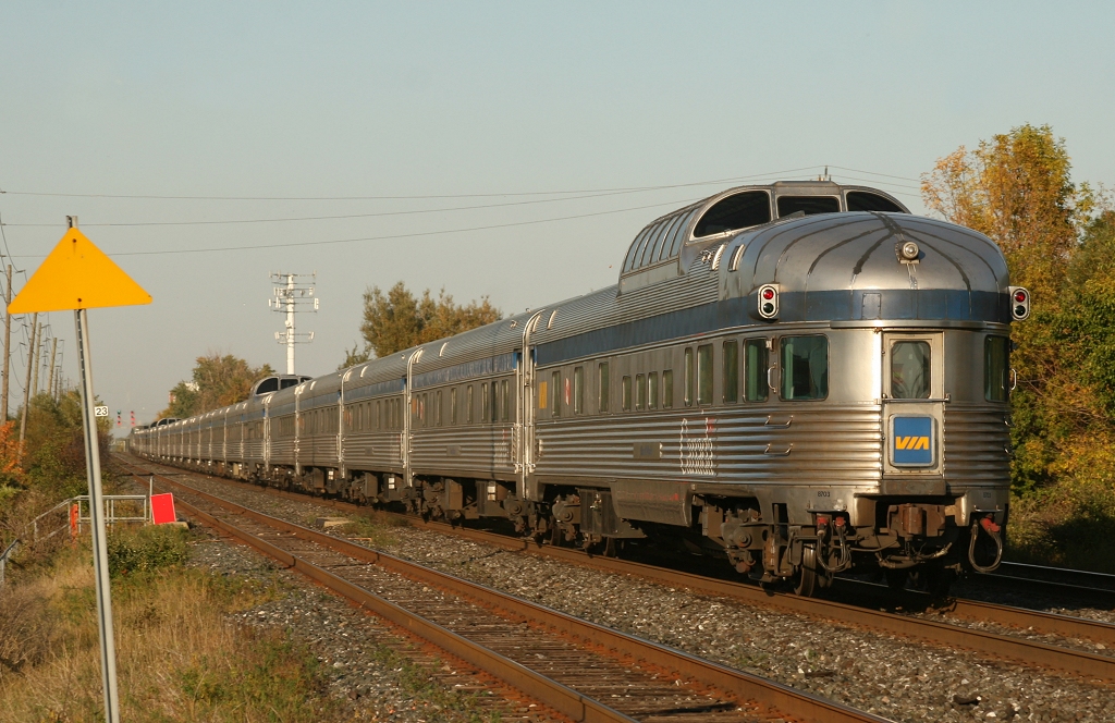 VIA #2\'s equipment highballs through Oakville bound for Mimico, after wyeing at Bayview