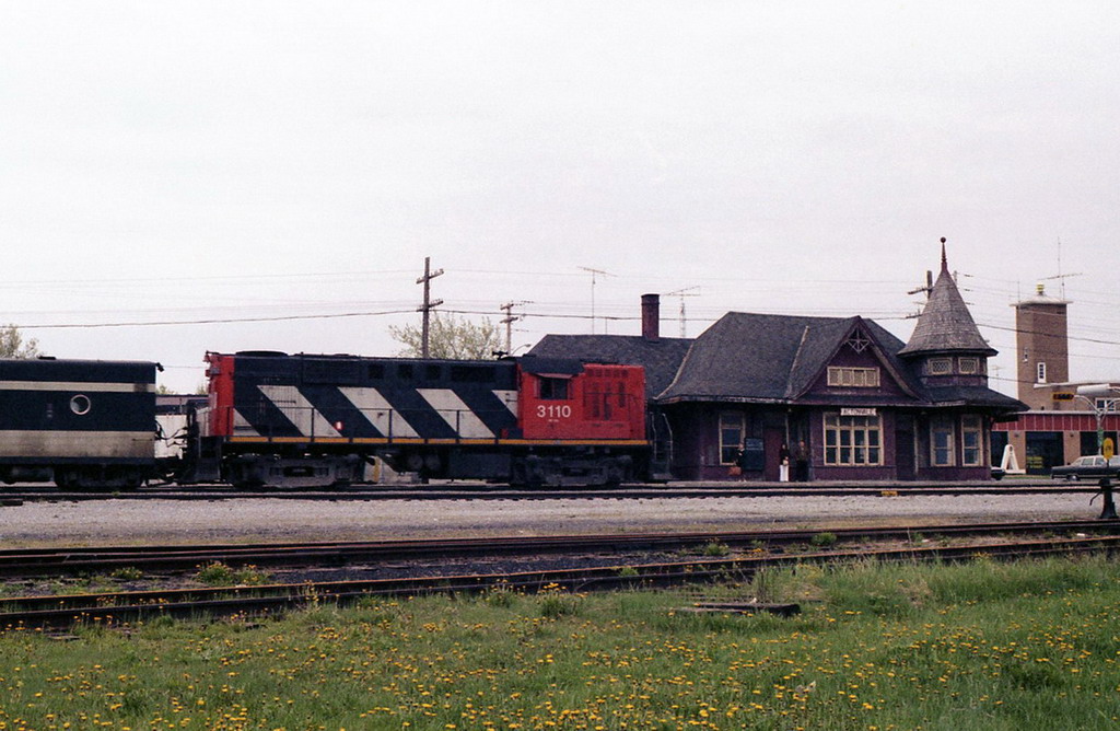 VIA 623 from Sherbrooke to Montreal with a steam car and 2 coaches.