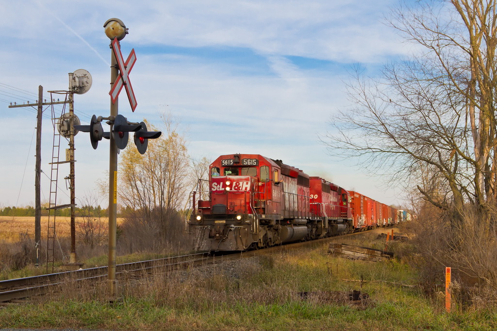 StL&H 5615 hustles a westbound freight past Mi.78.5 galt sub