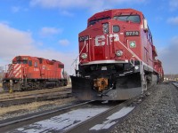 When I was sixteen and early into photography I spotted a few months old CP 8774 sitting beside 3089 in the old multimark scheme that is now in the same colours as 8774 currently.