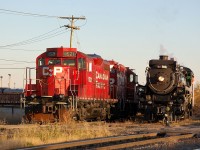 During the fall of 2007, while attending college at SAIT I made a few trips across the city to railfan around Ogden. On the evening of October 13th I caught CP's Empress 2816 backing into roost at Ogden beside a yard job switching the yard with GP9u's 1521 and 1565.