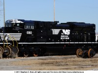 Norfolk Southern SD70ACe #1060, fresh from the Electro Motive Assembly plant in London, Ontario, sits at LDS in Sarnia waiting for Electro Motive employees to provide some finishing prior to final shipment to the NS.