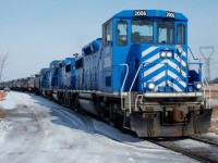 CEFX 2006 and two other sister units work the SOR Garnet Yard