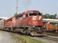 CP 5736 Works the yard