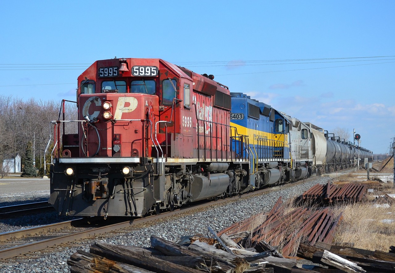 CP 627, a westbound empty ethanol train, passes thru Tilbury with a lashup consisting of CP-ICE-CITX
