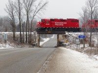 KLR T07 thru Cavan, ON on the Havelock Sub..