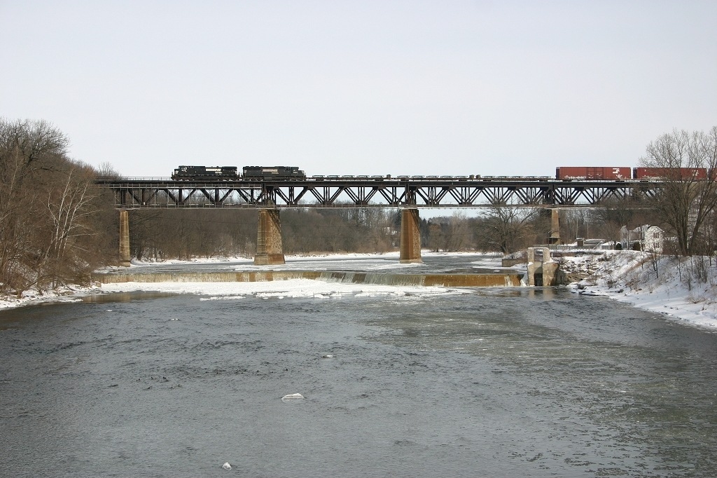 NS 327 soars over the Grand River in Paris