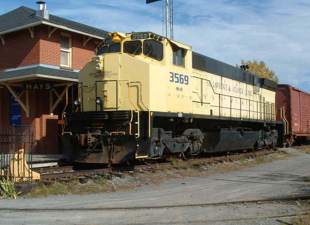 Former CN 3569 sold to St-L&A now resting at the museum.
