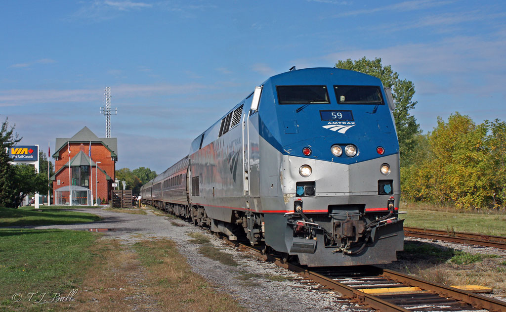 VIA 97 has arrived Niagara Falls and will dpart as Amtrak 464 after customs clearance.
