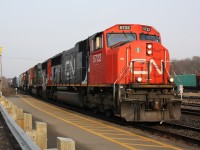 CN 5722 blasts through Brantford Ontario at 9:10 in the morning.  