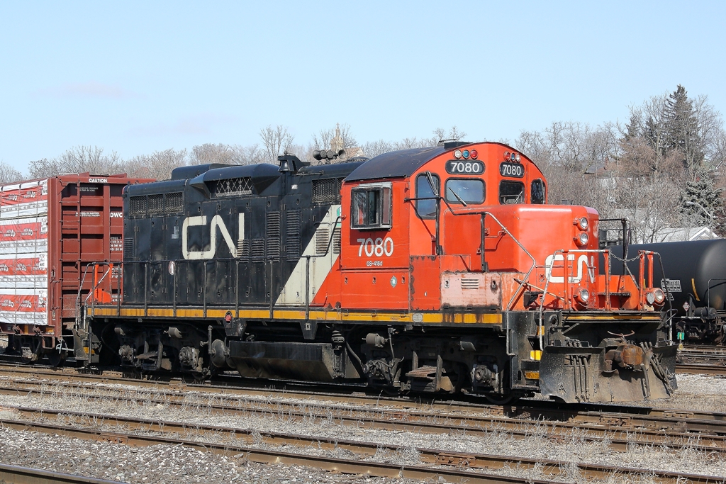 CN 7080 sits awaiting its crew.  This locomotive will be the power for CN 580 out of Brantford today.