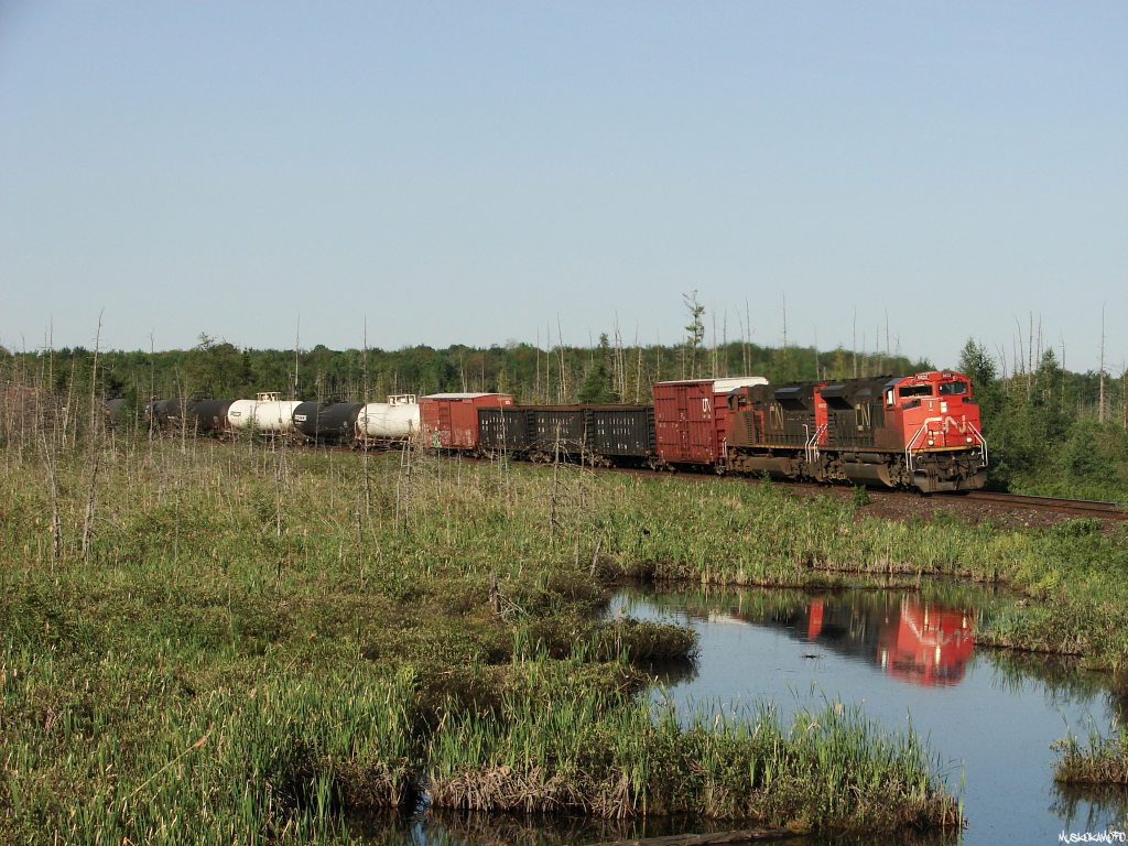 CN F36431 30 - CN 8832 North is detour train #2 over the Newmarket sub bringing the power back to Senneterre, QC to return as another Southbound detour.