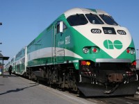 GO 602 idles at the Oshawa GO Station awaiting its trip westward to Aldershot