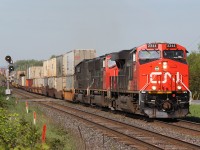 CN Q106 departs Belleville