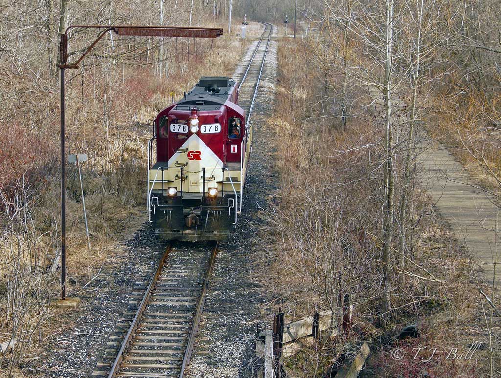 \'Telltales\' are still in place as the OSR is about to pass under the old NYC bridge in Tillsonburg, Ont.