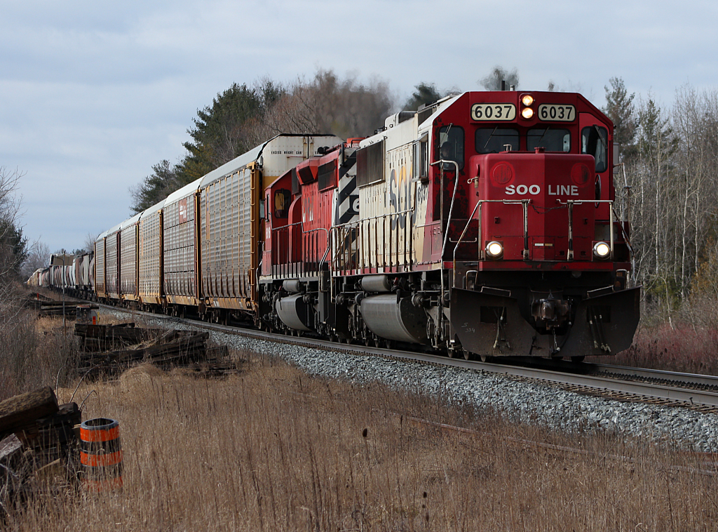 CP 248 approaching Wolverton with a SOO leader.