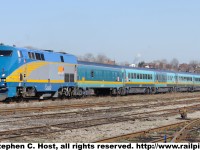 VIA 905 with train #92 returning from Niagara Falls, passing through the Stuart. St, CNR Hamilton yard.