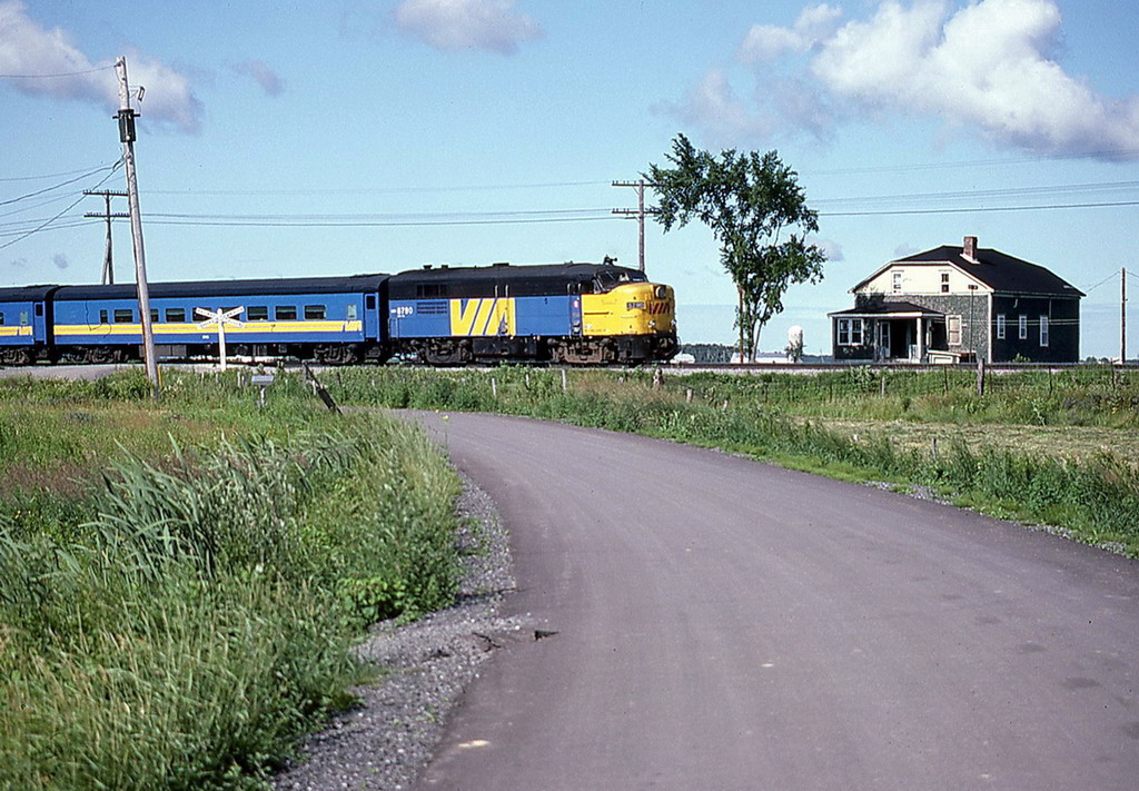 VIA 20 with 6790 approaches the bridge at a good clip.