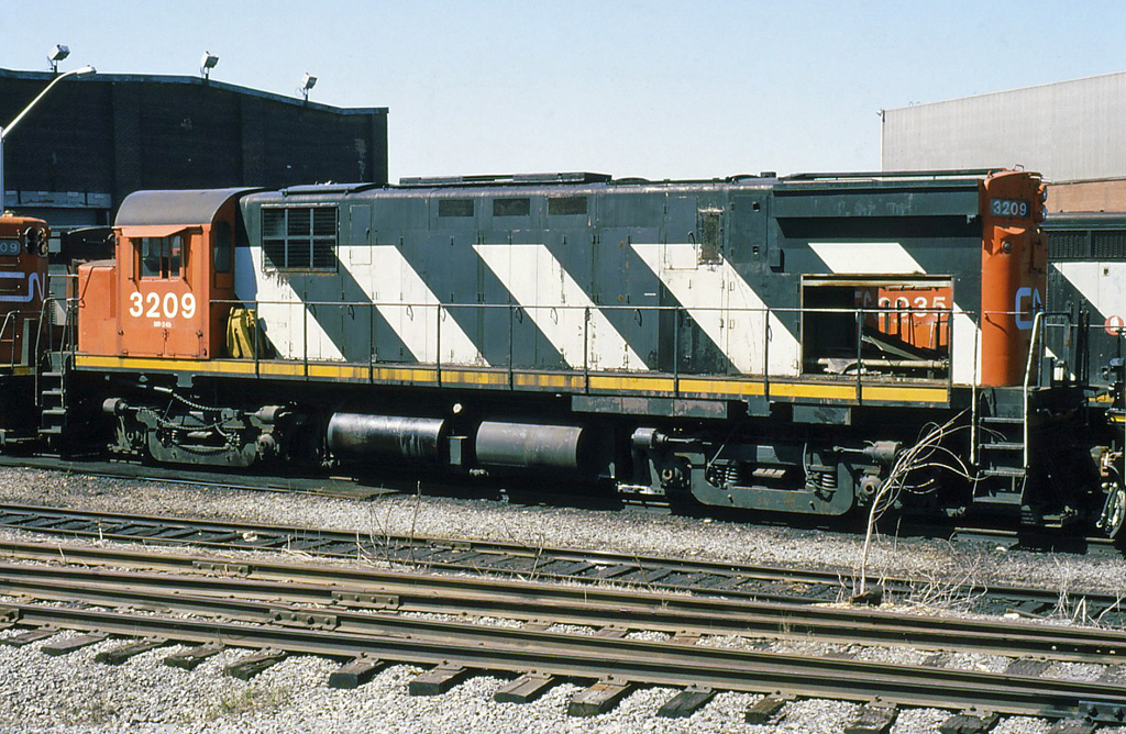 3209 reached the end of its life on this photo.