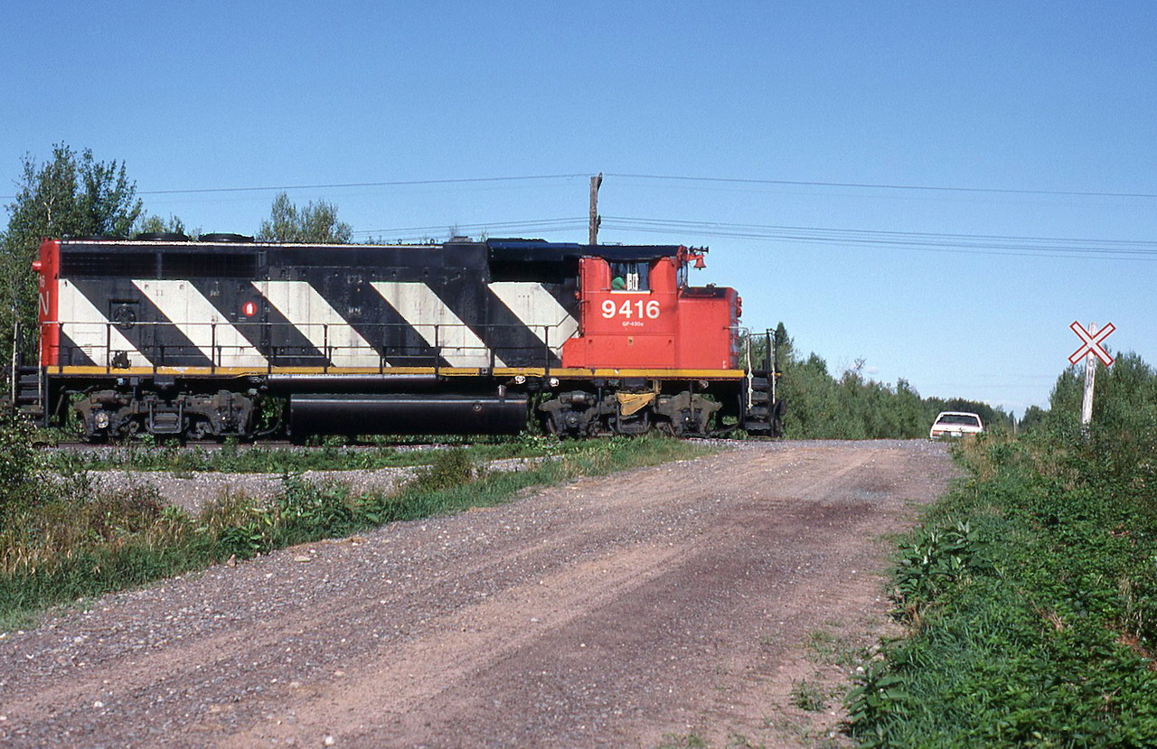 CN 307 met VIA 21 10 minutes ago.