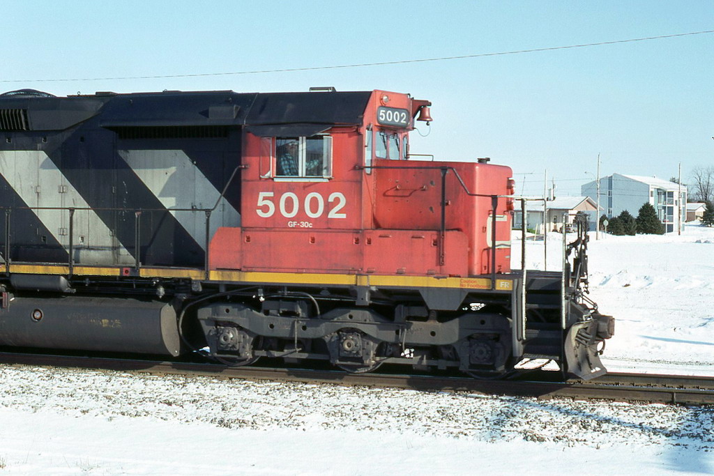 CN 429 takes off after a meet.