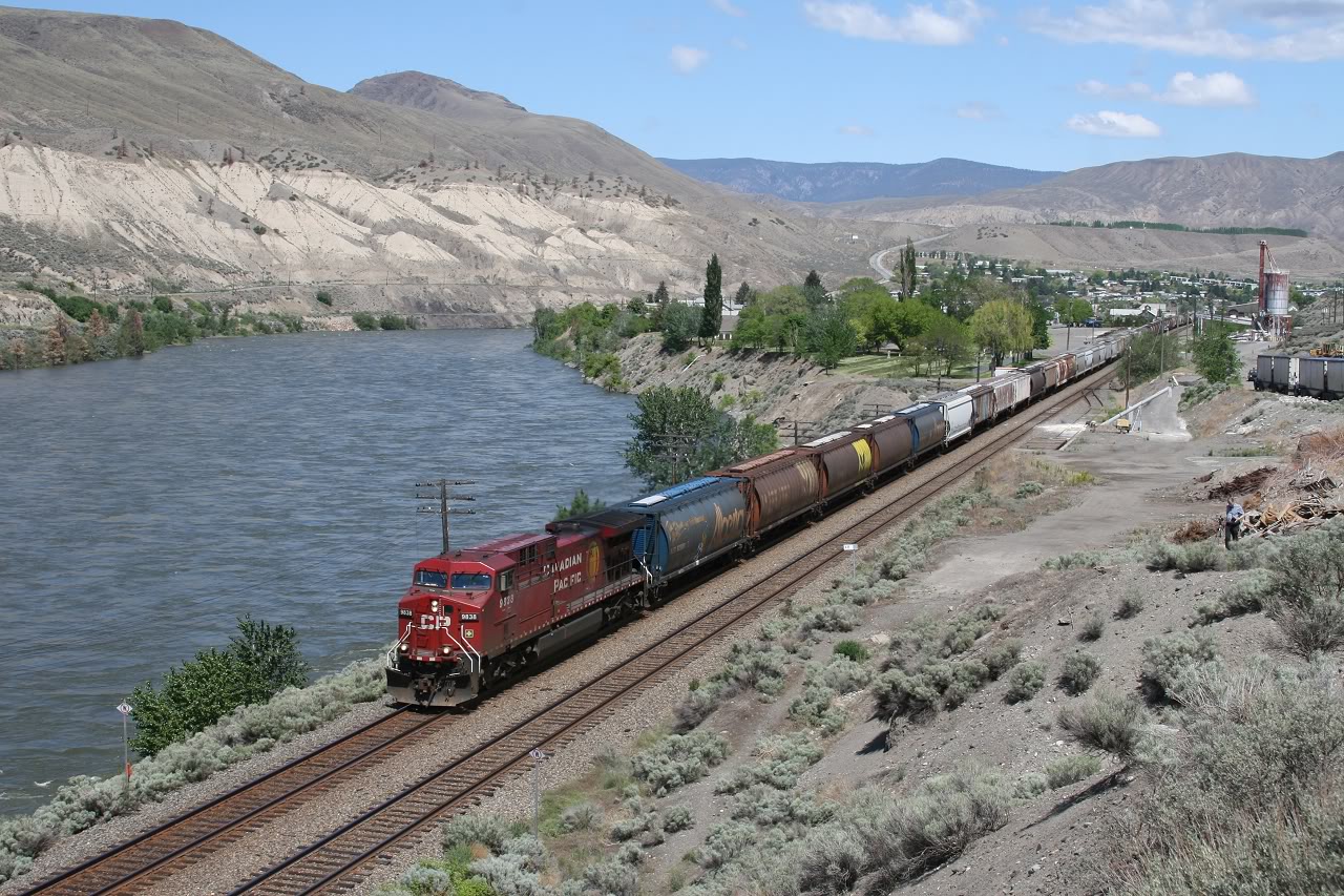 CP grain loads roll through Ashcroft
