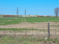 After re-arranging the caboose at the Expressway yard, the hydro one dimensional train begins the 5 MPH trek south. 