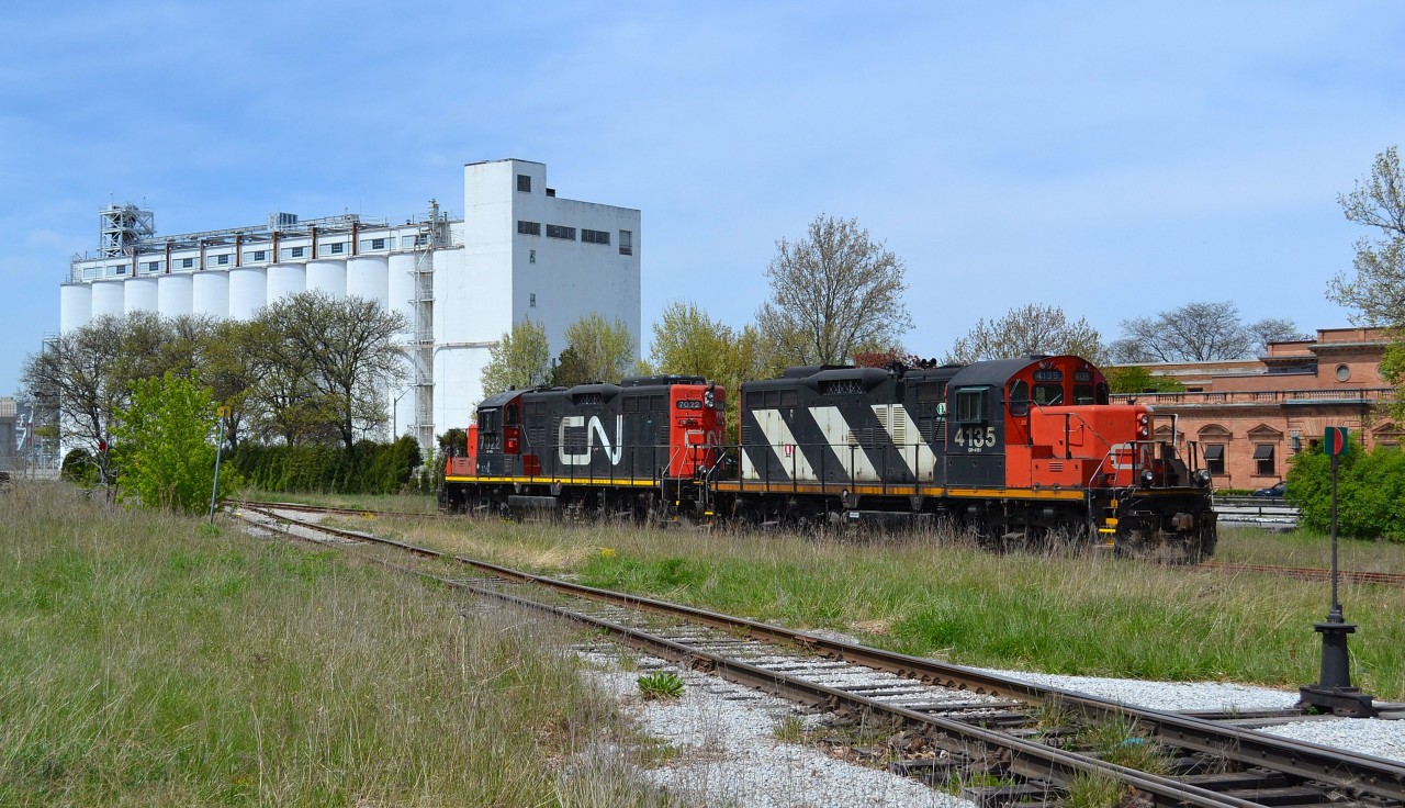The CN Windsor local power prepares to do some switching at Hiram Walkers just west of the Windsor VIA station.