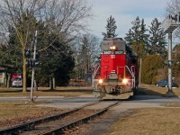 GEXR 580 crosses Paisley St. on the Guelph North Spur.
