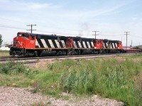 CN 231 led by 3 MR-420s 3537,3573 & 3574 on their last years of service.