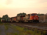 330 makeing it's way eastward with CN 5672 - CN 2553 - CN 5257 and TR 1587