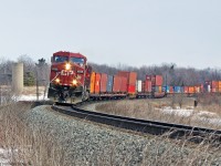 Heading through the sweeping curve and to the Suburbs in Scarborough in 2008.