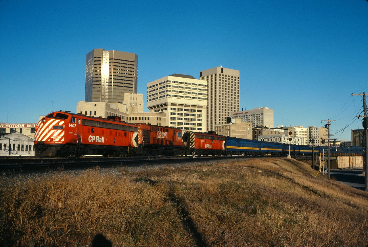 VIA #1 The Canadian arriving in Winnipeg behind CP 1407, CP 8561 and CP 1962
