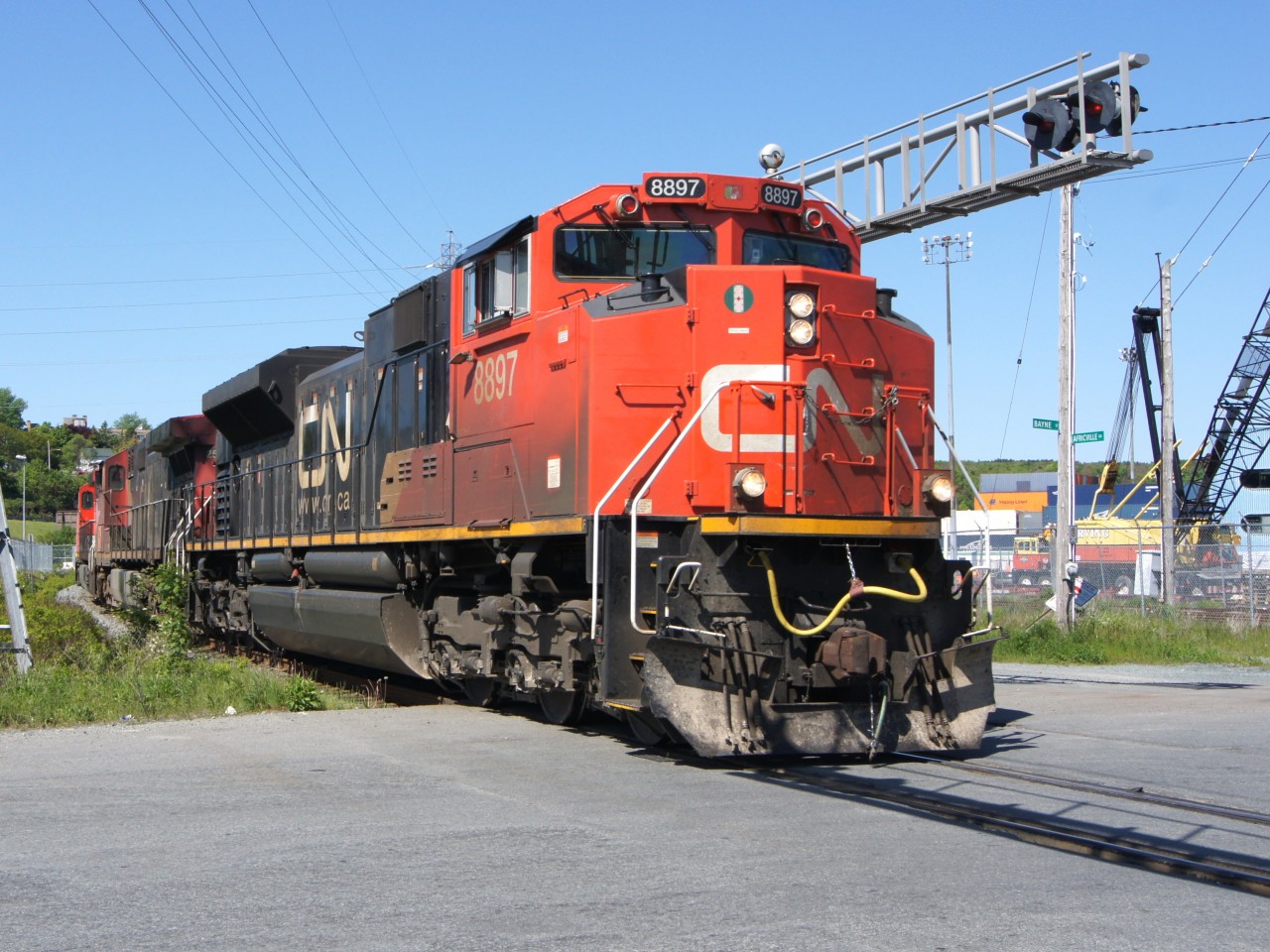 About to lift its train for its journey west, train 121 heads towards Halifax's Intermodal Terminal.