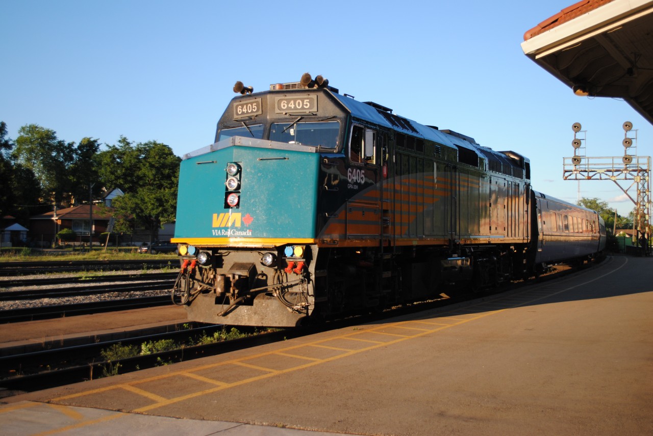 As a VIA Rail comes into the station it is ready to pick up new passengers
