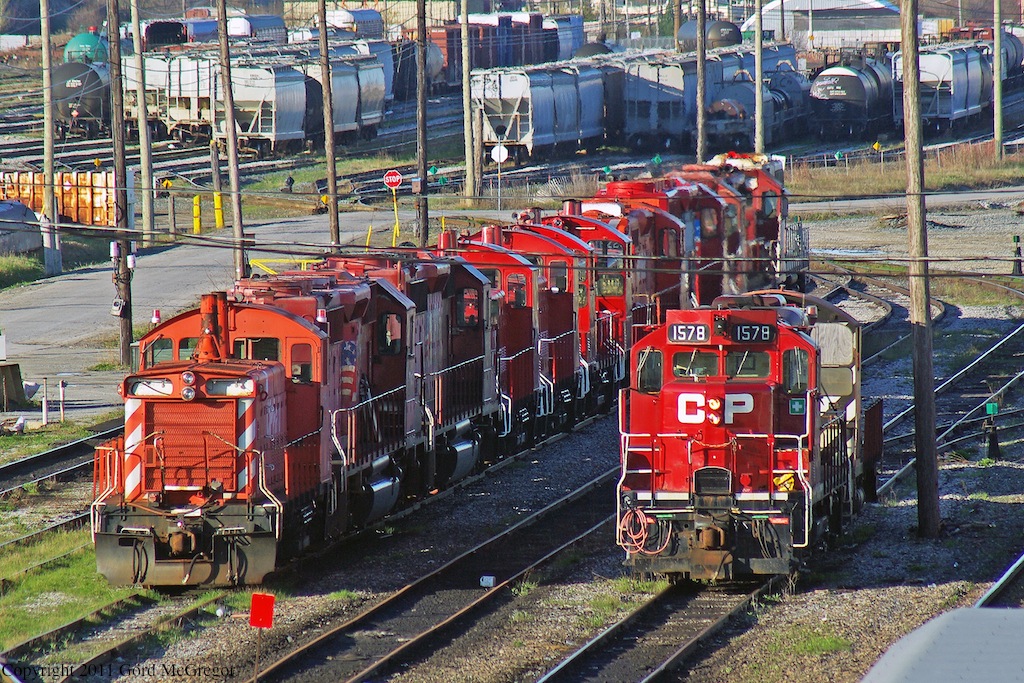 Yard power sits beside a row of scrap units at Agincourt Yard.